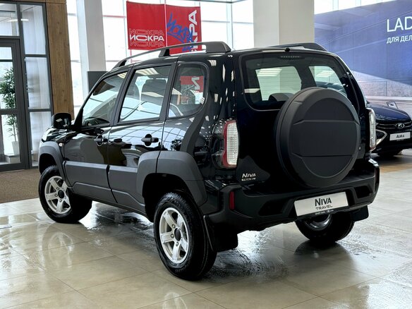2026 Lada (ВАЗ) Niva Travel I Рестайлинг, зелёный, 1602000 рублей - вид 24