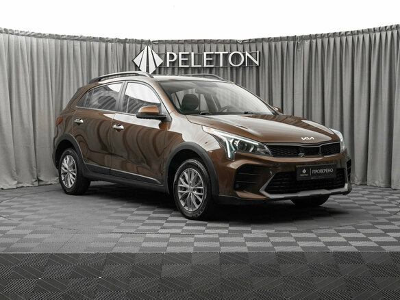 2021 Kia Rio X IV Рестайлинг, коричневый, 1880000 рублей - вид 1