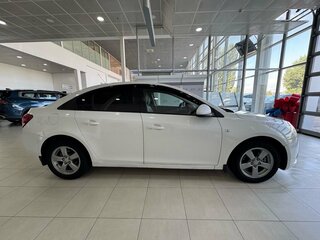 2012 Chevrolet Cruze I, белый, 579900 рублей, вид 5