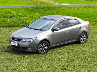 2009 Kia Cerato 5-speed II, серый, 560000 рублей, вид 1