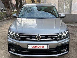 2019 Volkswagen Tiguan II, серый, 4300000 рублей, вид 1