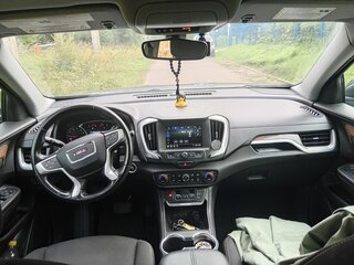 2019 GMC Terrain II, серый, 1940000 рублей, вид 4
