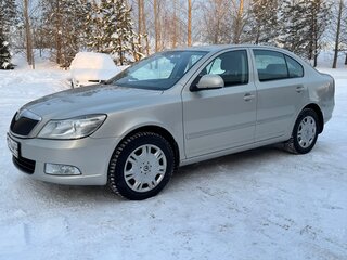 2012 Skoda Octavia II (A5) Рестайлинг, серебристый, 770000 рублей, вид 1