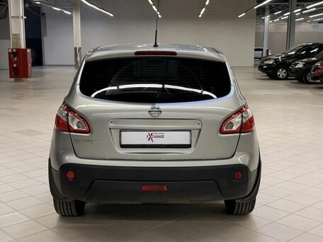 2012 Nissan Qashqai I Рестайлинг, серебристый, 862000 рублей, вид 5