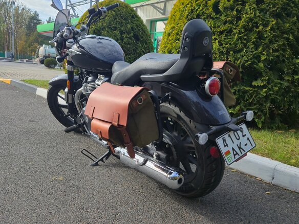 2024 Royal Enfield Super Meteor, чёрный, 550000 рублей - вид 9