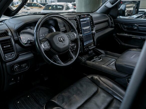 2023 Ram 1500 Crew Cab eTorque V, чёрный, 9500000 рублей - вид 22