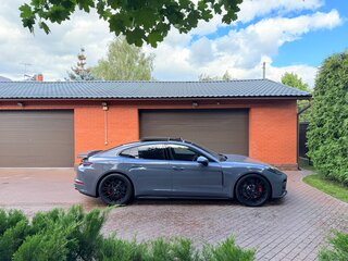 2026 Porsche Panamera GTS III, серый, 28500000 рублей, вид 4