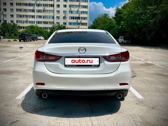 2015 Mazda 6 III (GJ) Рестайлинг, белый, 1400000 рублей - вид 4