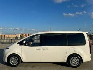 2022 Hyundai Staria I, белый, 4500000 рублей, вид 2