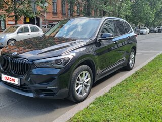 2020 BMW X1 20i xDrive II (F48) Рестайлинг, чёрный, 2925000 рублей, вид 1