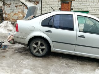 1999 Volkswagen Bora I, серебристый, 310000 рублей, вид 5