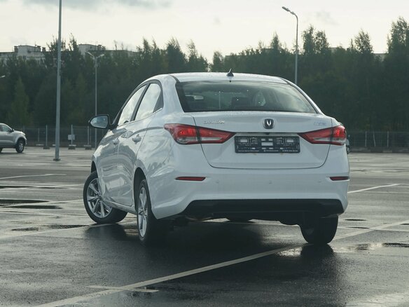 2024 Changan Alsvin, белый, 1890801 рублей - вид 4