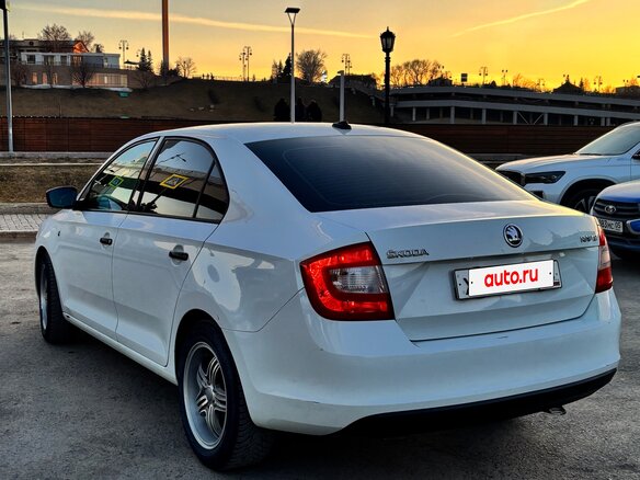 2017 Skoda Rapid I, белый, 700000 рублей - вид 4