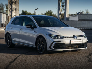 2022 Volkswagen Golf VIII, белый, 3188000 рублей, вид 4