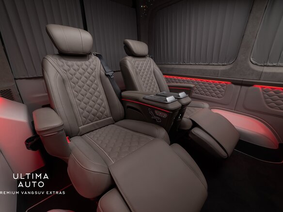 2025 Mercedes-Benz Sprinter, чёрный, 34950000 рублей - вид 6