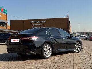 2018 Toyota Camry VIII (XV70), чёрный, 3190000 рублей, вид 4