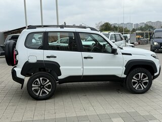 2026 Lada (ВАЗ) Niva Travel I Рестайлинг, белый, 1717000 рублей, вид 4