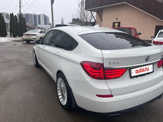 2009 BMW 5 серии Gran Turismo 550i VI (F10/F11/F07), белый, 1200000 рублей, вид 5