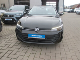 2024 Volkswagen Passat B9, чёрный, 3824865 рублей, вид 2