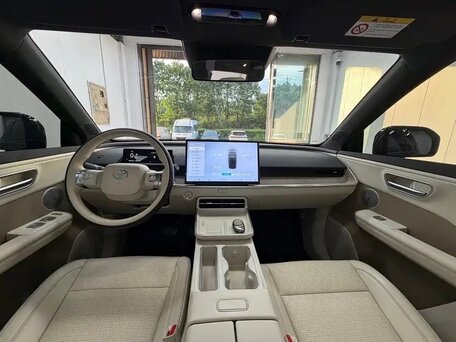 2026 Toyota bZ3X 58.3 kWh, чёрный, 2890000 рублей, вид 2