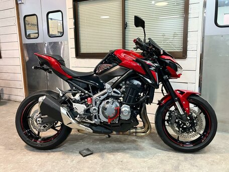 2018 Kawasaki Z 900, красный, 849000 рублей, вид 2