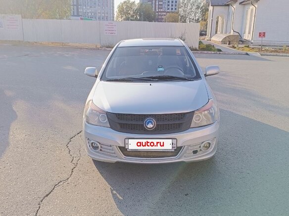 2014 Geely GC6, серебристый, 330000 рублей