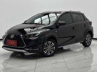 2022 Toyota Yaris L X XP150 Рестайлинг, чёрный, 1500000 рублей, вид 3