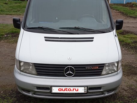 2002 Mercedes-Benz Vito, белый, 700000 рублей, вид 1