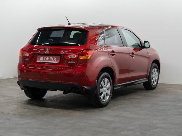 2013 Mitsubishi ASX I, красный - вид 2