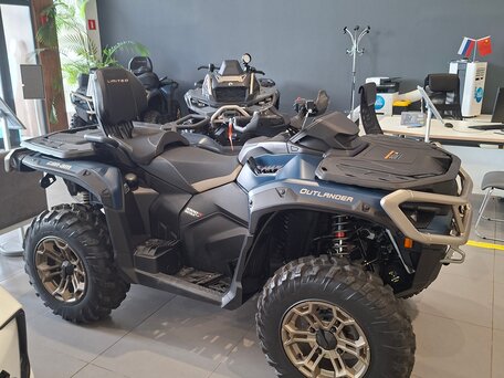2026 BRP Can-Am Outlander MAX 1000R LTD, синий, 2190000 рублей, вид 1