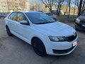 2019 Skoda Rapid I Рестайлинг, белый, 800000 рублей - вид 2