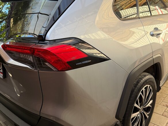 2019 Toyota RAV4 V (XA50), серый, 3000050 рублей - вид 16