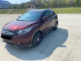 2015 Honda Vezel I, красный, 1530000 рублей, вид 1