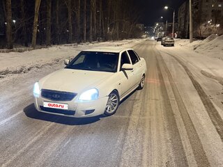 2011 Lada (ВАЗ) Priora I, белый, 320000 рублей, вид 1