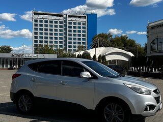 2015 Hyundai ix35 I Рестайлинг, серебристый, 1180000 рублей, вид 3