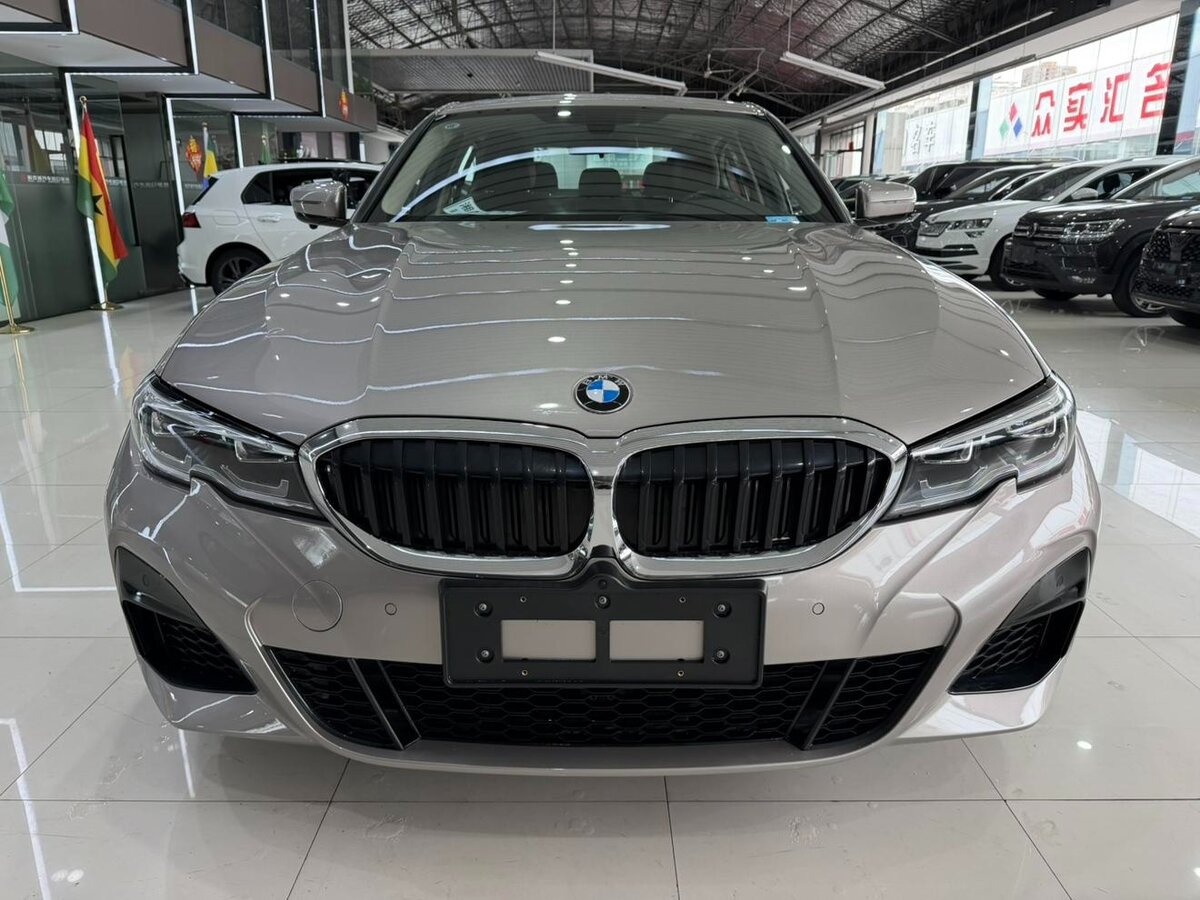 Открыть фотографии: BMW 3 серии VII (G2x)