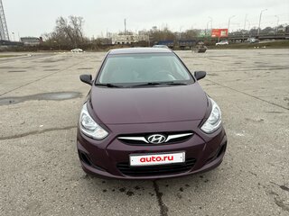 2012 Hyundai Solaris I, фиолетовый, 650000 рублей, вид 2