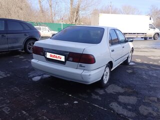 1998 Nissan Sunny B14, белый, 180000 рублей, вид 2
