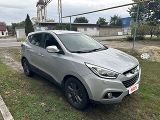 2015 Hyundai ix35 I Рестайлинг, серебристый, 1500000 рублей, вид 2