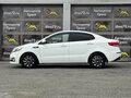 2016 Kia Rio III Рестайлинг, белый, 905000 рублей - вид 7