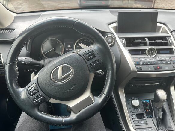 2014 Lexus NX 200t I, серый, 2700000 рублей - вид 15
