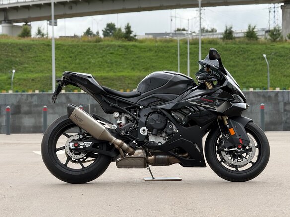 2025 BMW S 1000 RR, чёрный, 2750000 рублей - вид 2