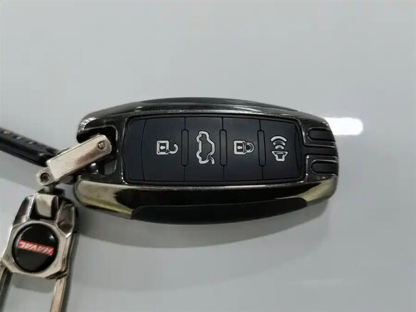 2021 Haval M6 Plus II, белый - вид 13