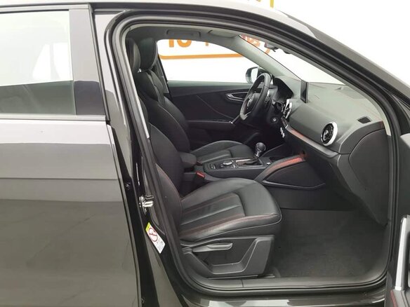 2023 Audi Q2 L 35 TFSI I Рестайлинг, чёрный, 1750000 рублей - вид 6