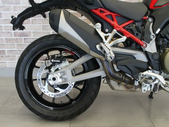 2022 Ducati Multistrada V4, красный, 2256000 рублей - вид 12