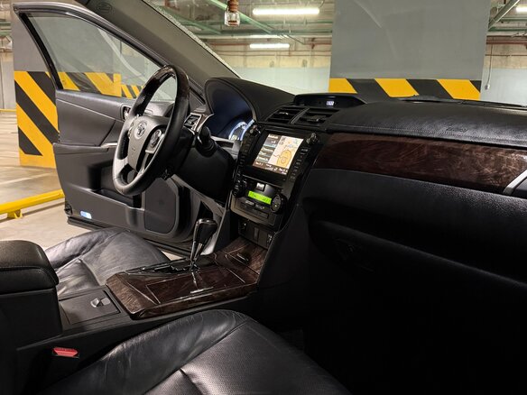 2012 Toyota Camry VII (XV50), чёрный, 1600000 рублей - вид 6