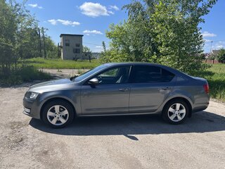 2016 Skoda Octavia III (A7), серый, 1700000 рублей, вид 4