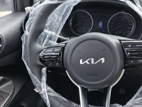 2026 Kia KX1, белый, 1599000 рублей, вид 3