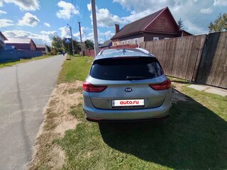 2019 Kia Ceed III, серебристый, 1750000 рублей, вид 3