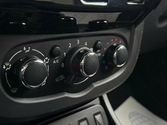 2018 Renault Duster I Рестайлинг, коричневый - вид 15